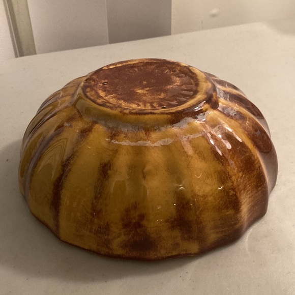 Fred Moreno Ceramic Bowl/Planter - Picture 6 of 10